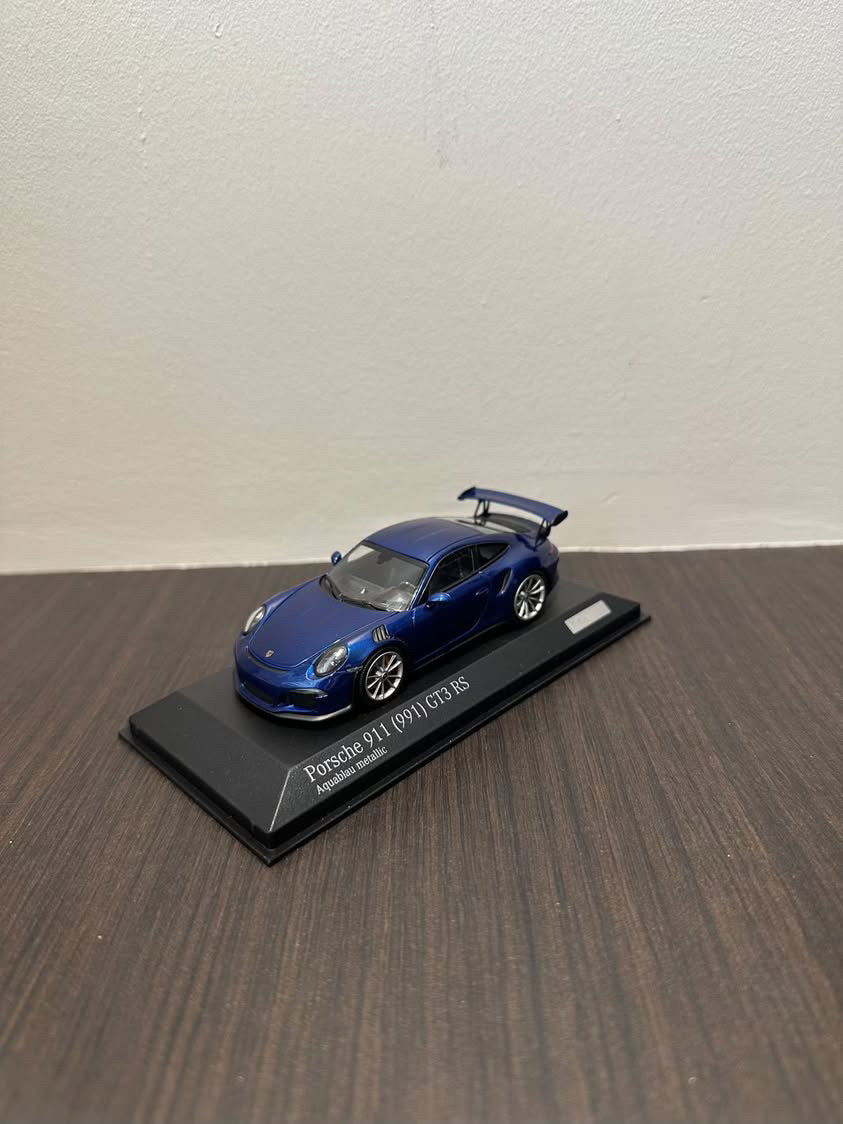 Porsche 911 type 991 GT3 RS Paint To Sample Aquablue Metallic Cartima 1/43 Minichamps
