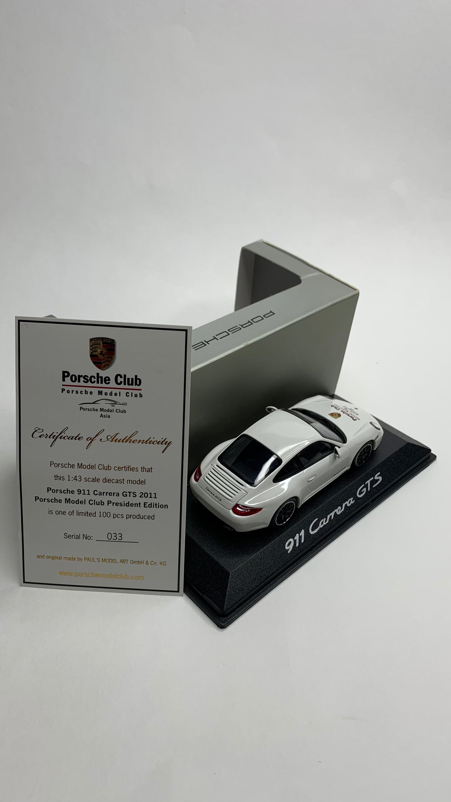 1:43 Minichamps Porsche 911 997 Carrera GTS Model Club PD Asia LTD WAP0200200B