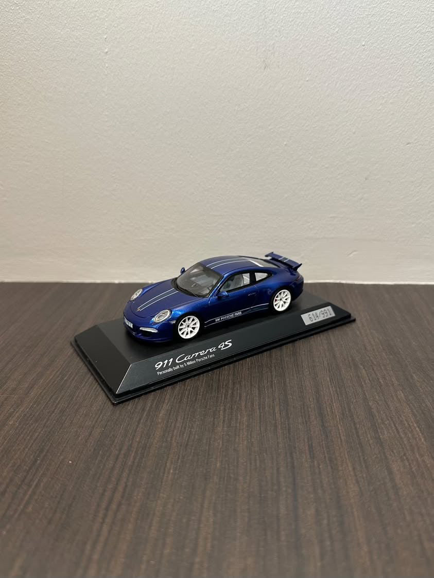 Rare Porsche 912 (991) Carrera 4S Aquablue metallic 1:43 5 millions facebook fans