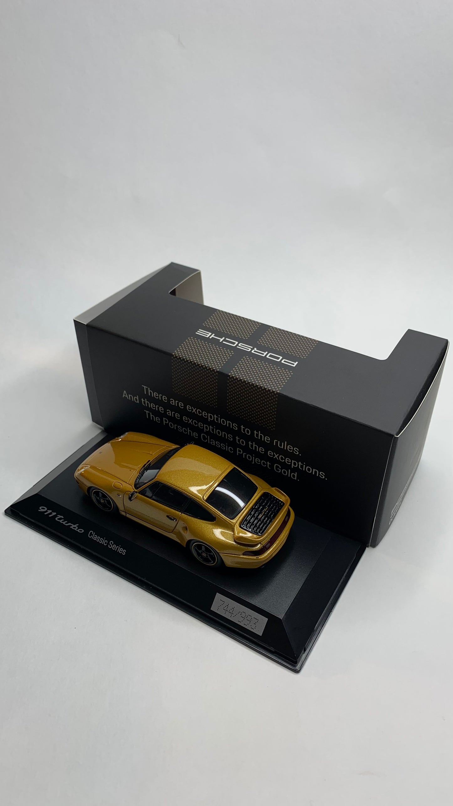 Porsche 911 type 993 Project Gold Porsche Classic 1/43 Spark WAX02020993