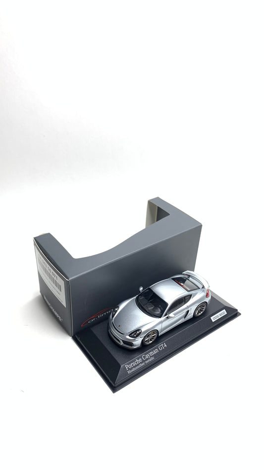 Porsche Cayman GT4 Rhodium Silver Minichamps CA04316071 1:43