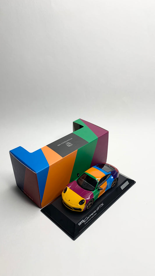 Porsche 911 (992) GTS 30th Anniversary Thailand Edition 1:43 Spark WAP0201010RGTS