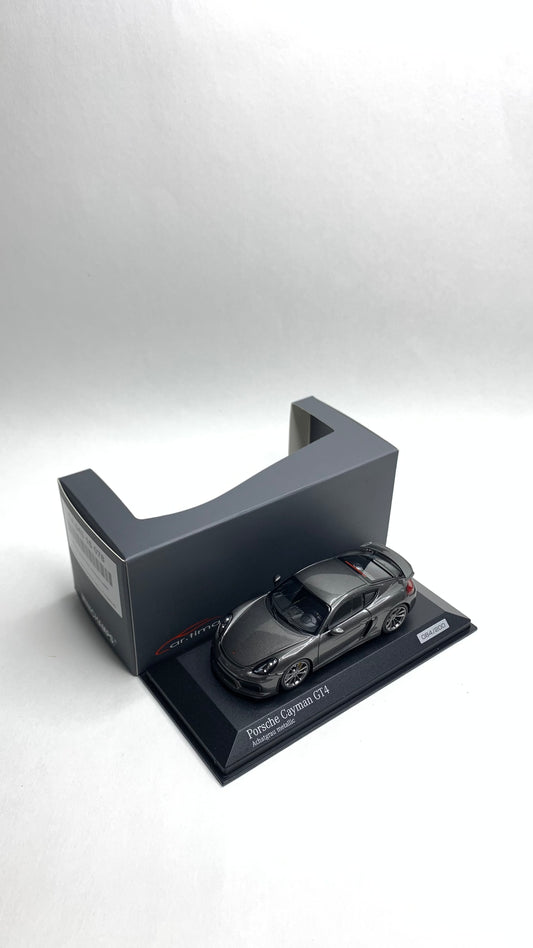 Porsche Cayman GT4 Agathe Grey Minichamps CA04316078 1:43
